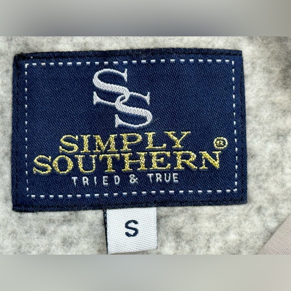 Simply Southern Tried & True Women's Sweater, Bear Jeep Aztec, Gray Size Small - Picture 12 of 15